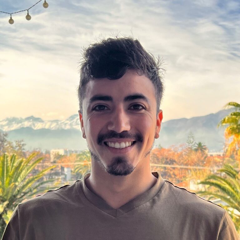 Daniel Valdivia